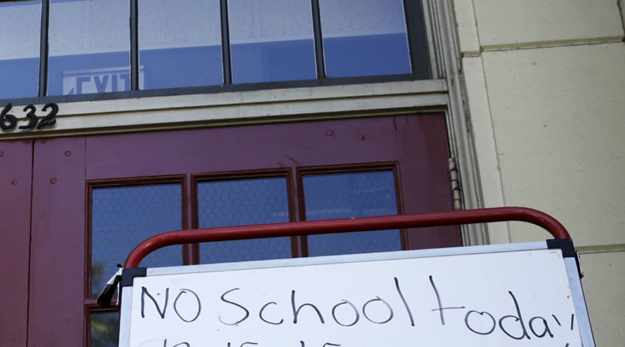 Евакуирани девет училишта поради закани од бомби во Њу Џерси