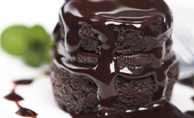 Мозокот не прави разлика помеѓу чоколадна торта и кокаин