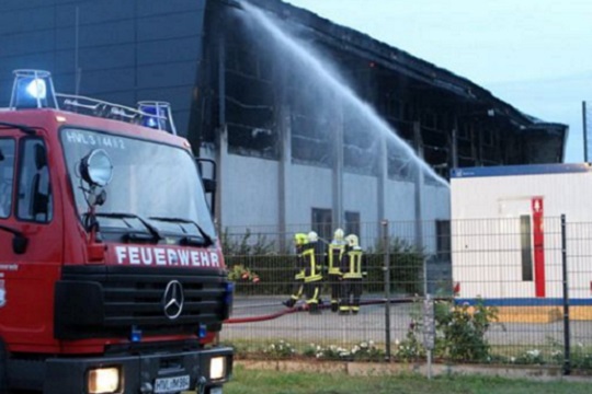 Пожар во бегалски камп во Дизелдорф