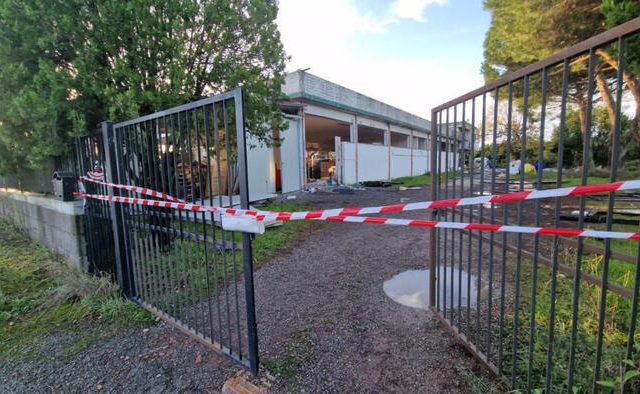 Esplode palazzina con richiedenti asilo, 30 feriti